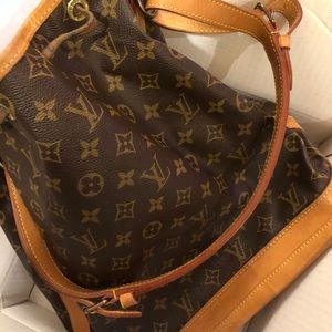 Authentic Vintage Louis Vuitton Noe Tote!